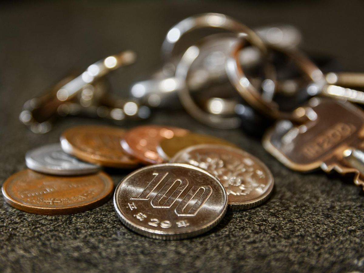 Dimineața Nebună. Un japonez a pierdut la jocurile de noroc ajutoarele pentru Covid a mai multor oameni. Cum va fi pedepsit. Audio