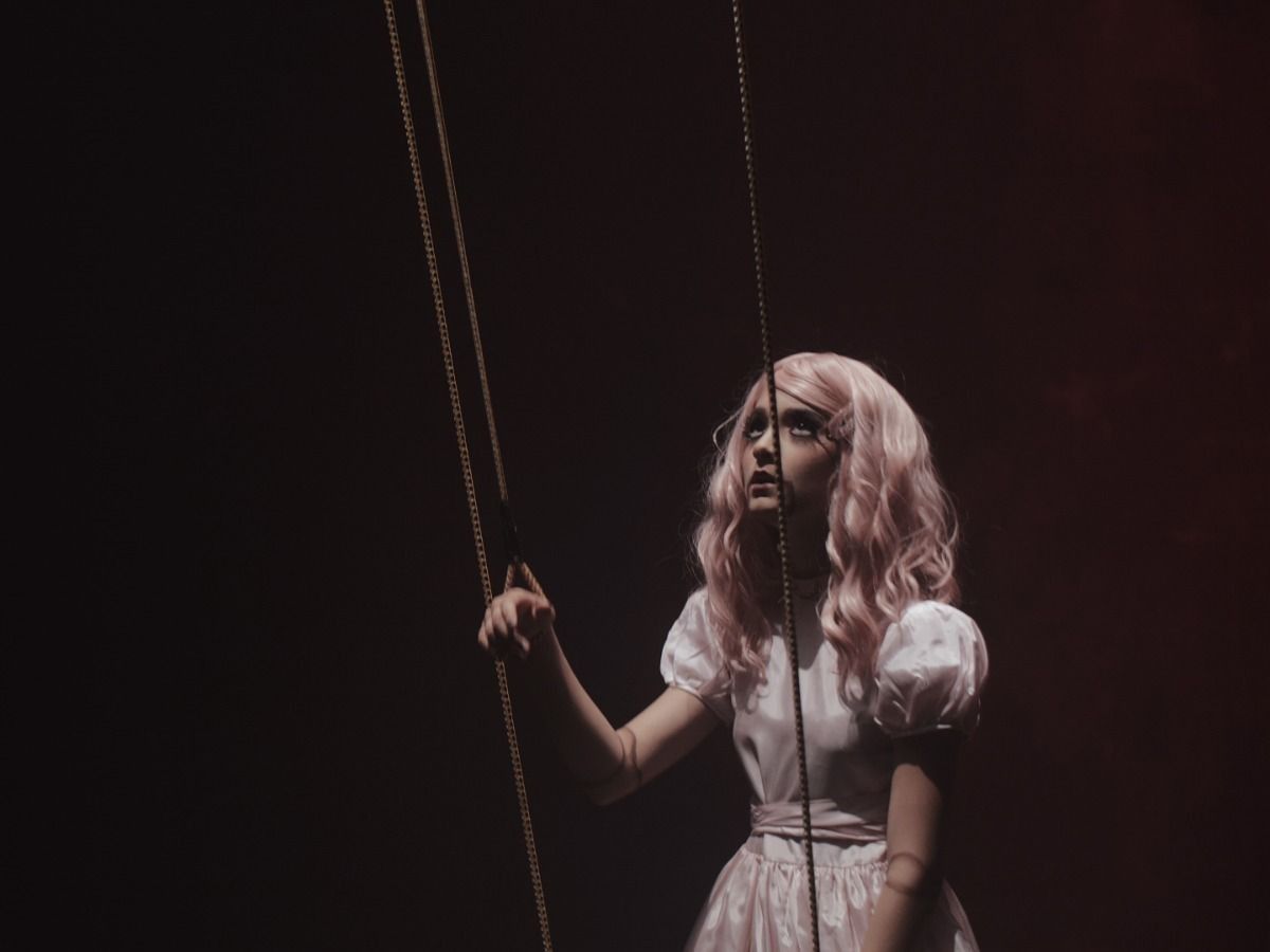 Eva Nicolescu - Poison