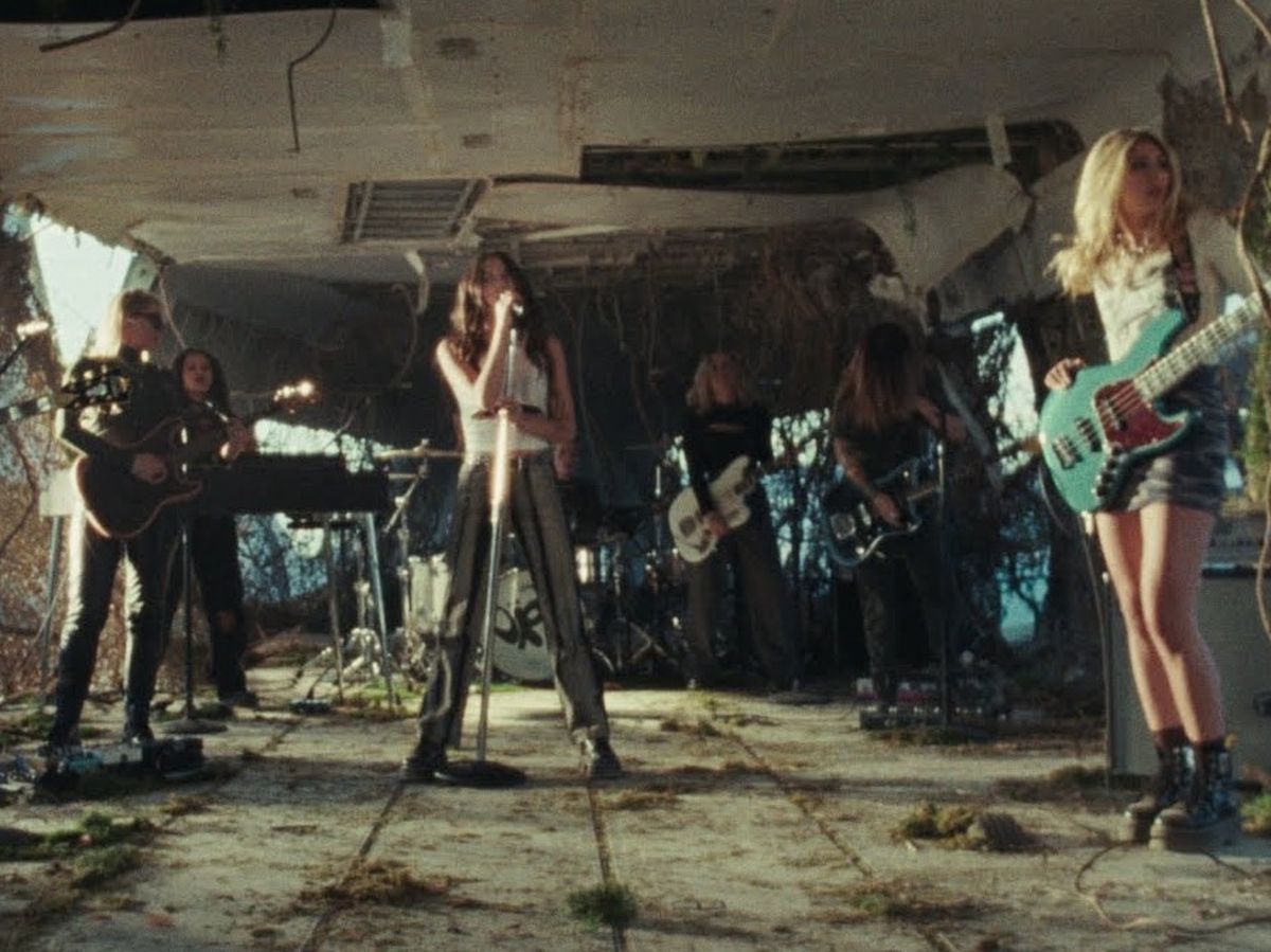 Olivia Rodrigo - brutal (from "driving home 2 u")