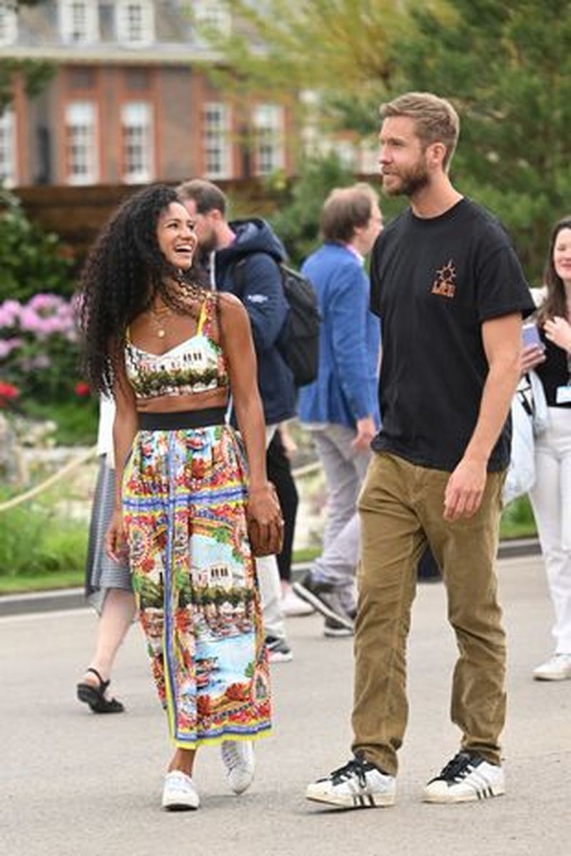 Calvin Harris și dj-ul de radio Vick Hope s-au logodit! Artistul a ales un loc cu totul special pentru cererea în căsătorie