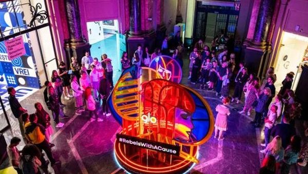 Art Safari, deschis special de Ziua Copilului! Accesul este gratuit pentru copii, iar părinții beneficiază de 50% reducere