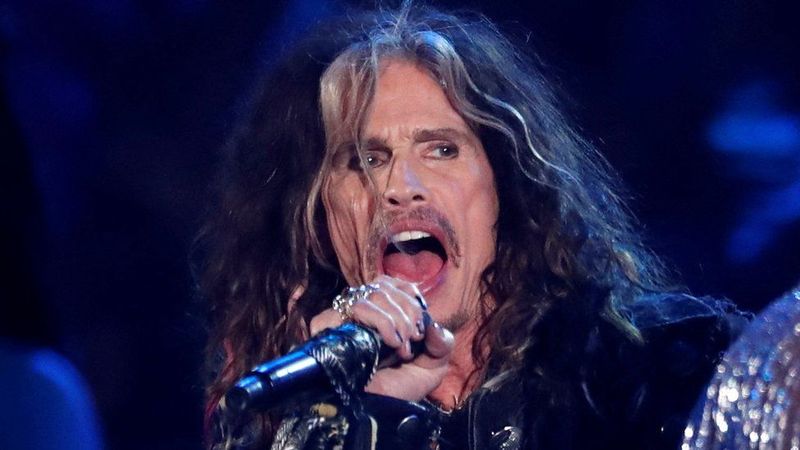 Steven Tyler a fost internat la dezintoxicare