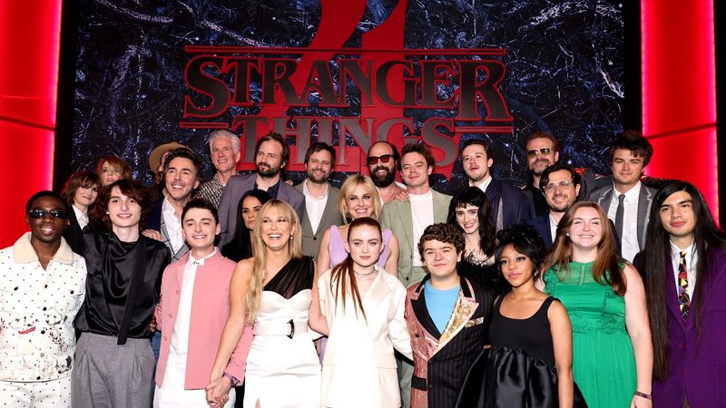 Ce vizionezi vineri: &bdquo;Stranger Things&rdquo; revine pe Netflix cu sezonul patru