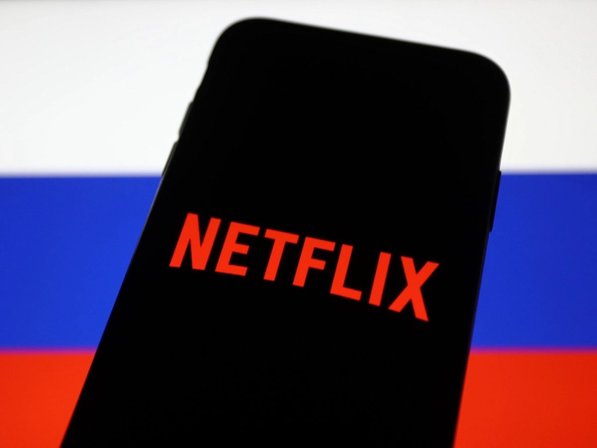  Netflix și-a suspendat serviciile în semn de protest față de invazia Ucrainei