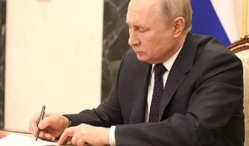 Vladimir Putin a semnat un decret prin care copiii orfani din Ucraina pot primi mult mai repede cetățenie rusă