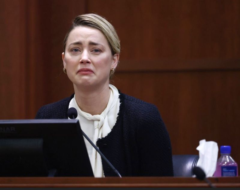 Avocata lui Amber Heard spune că actrița nu poate plăti despăgubirile lui Johnny Deep