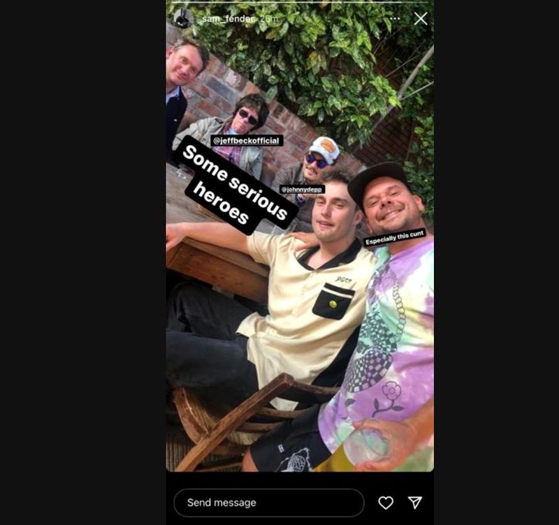 Ce făcea Johnny Deep în timp ce se dădea verdictul procesului cu Amber Heard