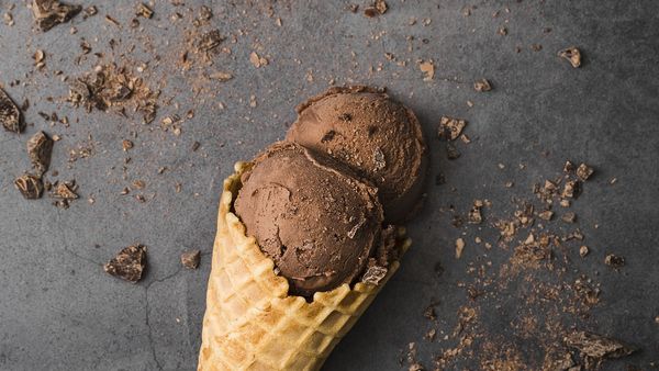 7 iunie 2022 - Ziua Îngheţatei cu Ciocolată