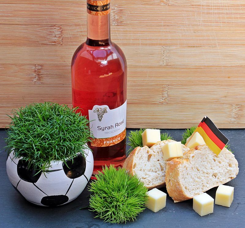 11 iunie 2022: Ziua vinului rose