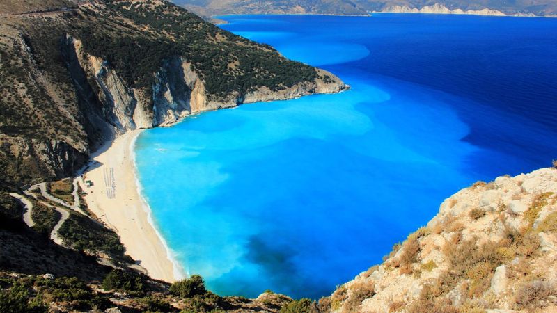 Condiţii călătorie Grecia 2022: Mai este nevoie sau nu de certificatul COVID-19, &icirc;n această vară?
