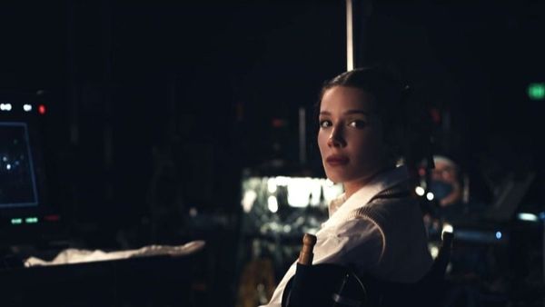 Halsey a lansat &bdquo;So Good&rdquo; - Versurile piesei aici