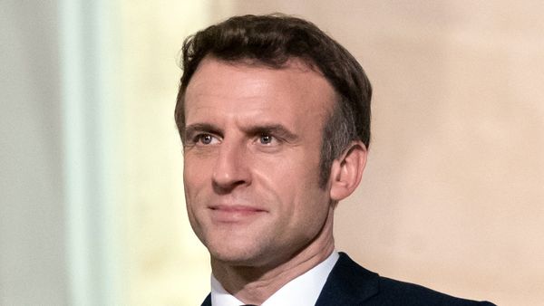 Emmanuel Macron vine azi în România. Ce program va avea președintele francez