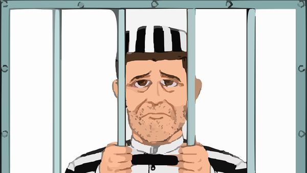 Bancul zilei de marți, 14 iunie 2022: La puscarie, doi colegi de celula discutau