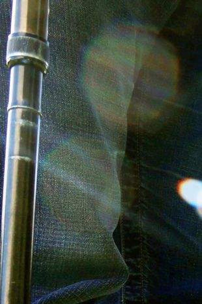 O femeie susține că a fost răpită de extratereștri de 52 de ori