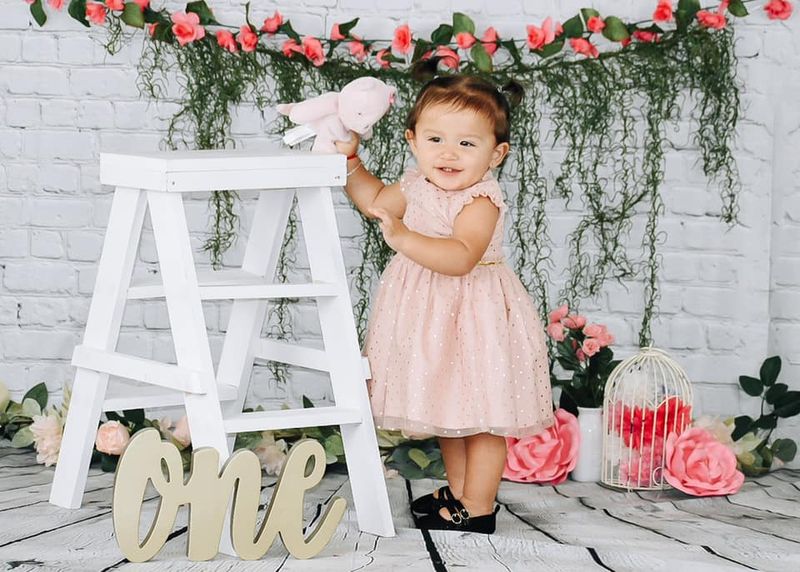 Ce preţuri au în 2022 fotografii şi cameramanii pentru nunţi şi botezuri? 