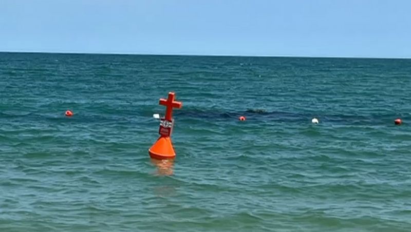 Salvamarii, revoltați după ce în Marea Neagră și-au făcut apariția mai multe geamanduri noi în formă de cruce