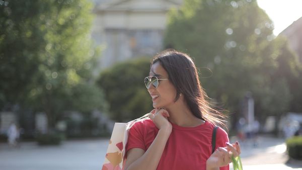 5 idei de cadouri rapide când nu cunoști bine persoana