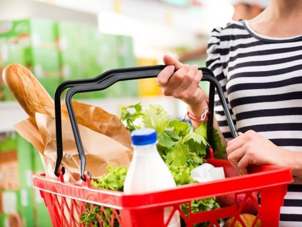 Bancul zilei de luni, 20 iunie 2022. Cumpărăturile &icirc;n cuplu