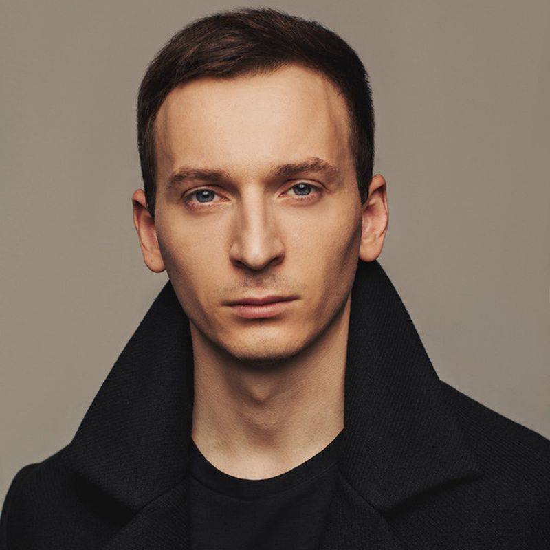 Denis Roabeș, solistul trupei „The Motans”, primele declarații despre postura de jurat