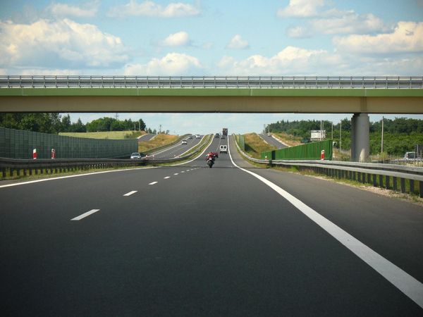 Trafic Autostrada Soarelui live: Cum poţi verifica online c&acirc;t de aglomerat este drumul spre mare?