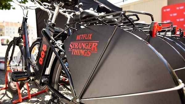 Participanții la Festivalul Internaţional de Film Transilvania,  acces gratuit la bicicletele „Stranger Things”