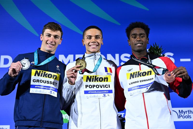 Povestea mai puţin cunoscută a lui David Popovici.  Ce probleme de sănătate a avut şi care este programul său zilnic