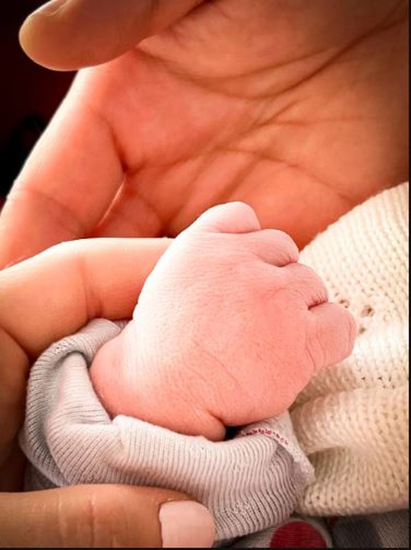 Laura Cosoi a născut! Ce nume a primit cea de-a treia fetiță?! 