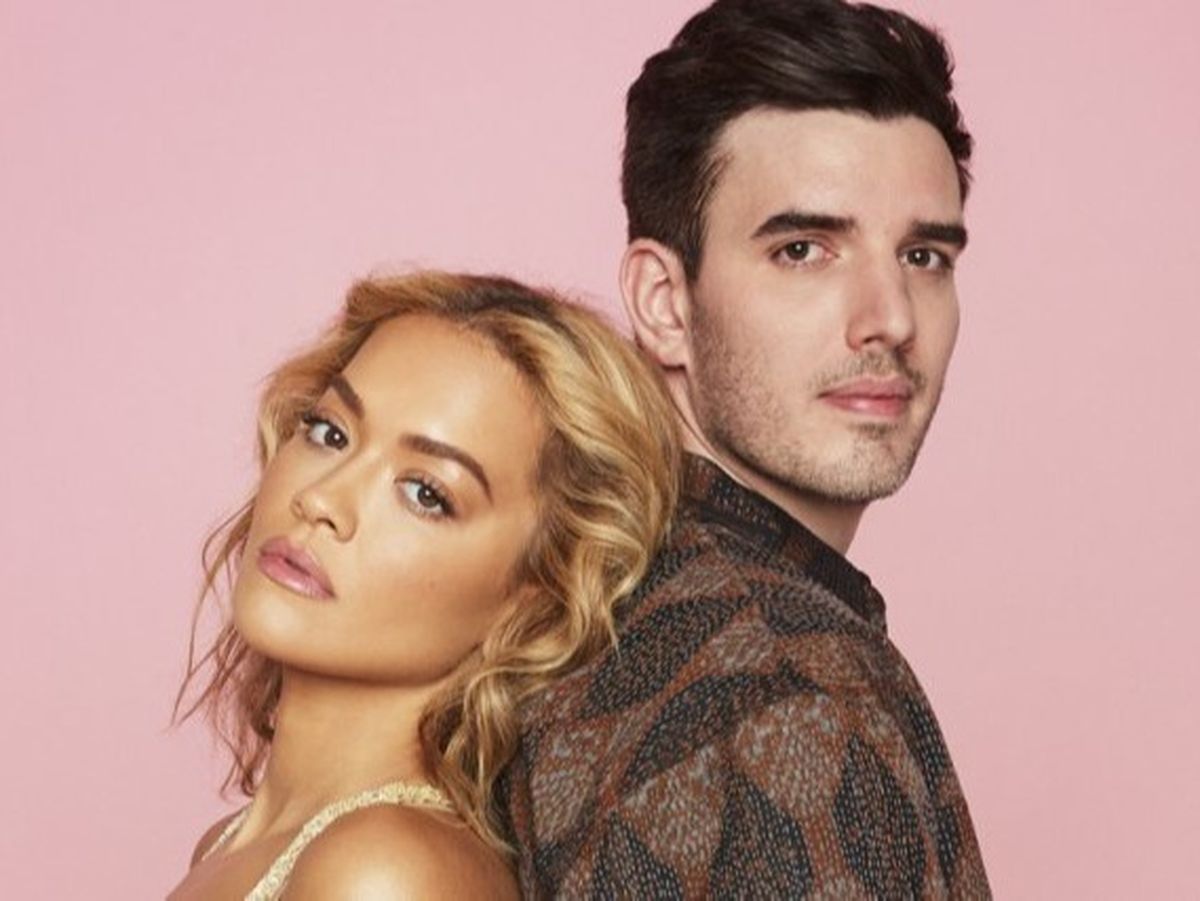 Netsky și Rita Ora - Barricades