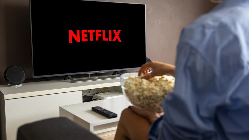 Netflix va introduce reclame! Anunţ oficialul oficial al platformei de streaming