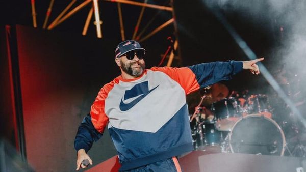 Grasu XXL a ajuns la poliție, după ce a lovit un fan cu o sticlă de apă și l-a înjurat