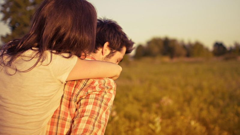 Bancul zilei de joi, 30 iunie 2022: "Avem şi doi copii. Nu crezi că ar trebui să ne căsătorim?"