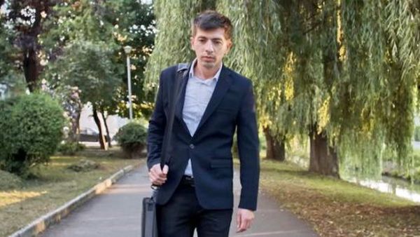 Mircea Bravo a dezvăluit afișul filmului „Mirciulică”:  „Am văzut că așa au și filmele mari de la Hollywood”