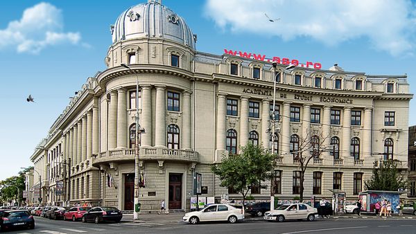 Admitere ASE 2022: Cu ce medii se intră la fără taxă?