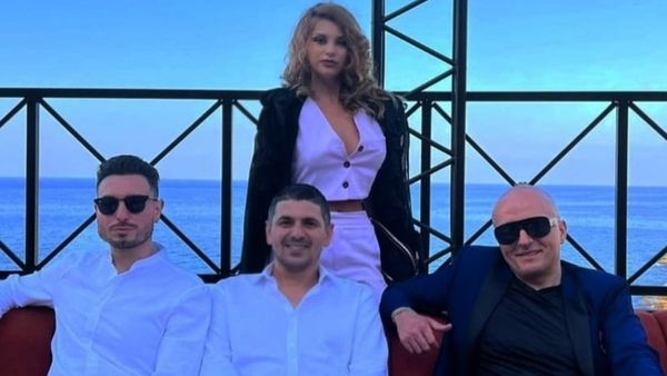 Julianne P, artista din România, care a cucerit piața internațională cu muzica sa, prezentă la En Moda, alături de Faydee, Costi Ioniță, Anda Adam, Xonia, Claydee