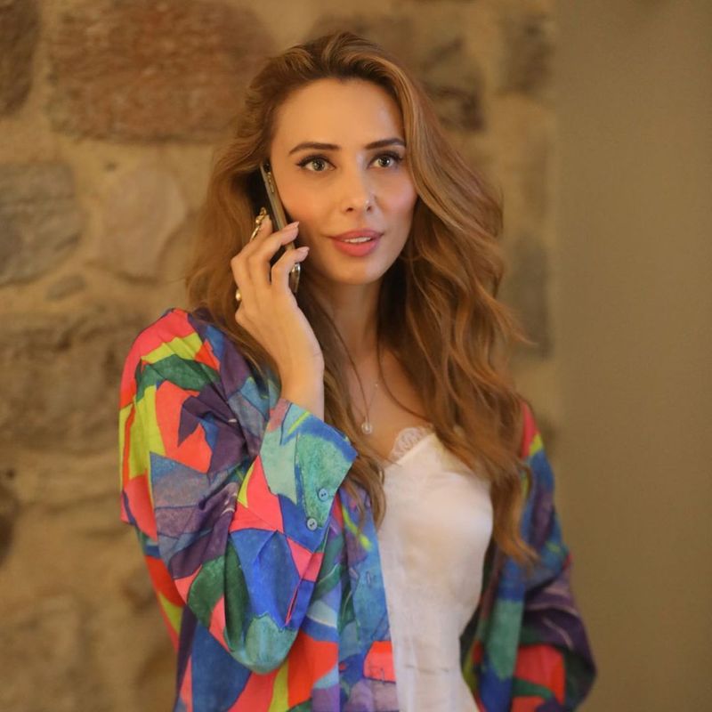 Iulia Vântur, primele declarații după ce s-a zvonit că s-a despărțit de actorul indian Salman Khan