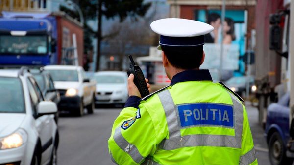 Cod Rutier 2022: Legea pe care toți șoferii trebuie să o respecte atunci când pleacă la drum! Ce amendă riști să primești