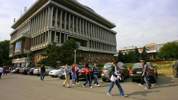 Admitere Politehnică 2022: La ce facultăţi se poate intra fără examen de admitere?