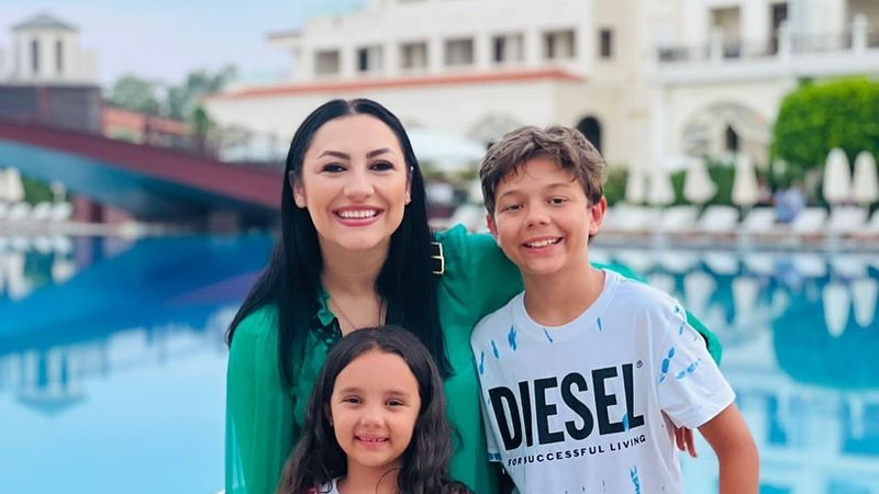 Andra, &icirc;n vacanță doar cu Eva și David. Motivul pentru care nu a mers și Cătălin Măruță