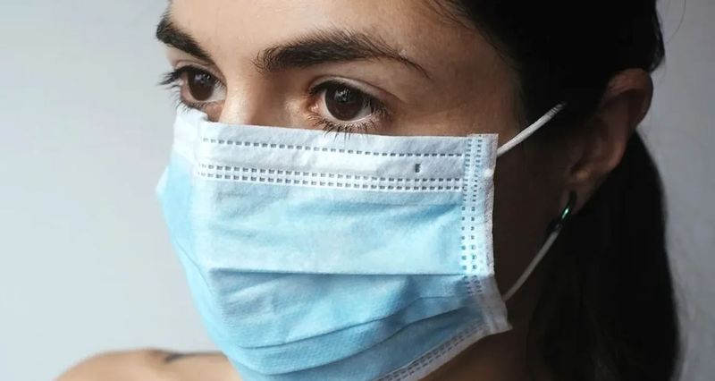  Va fi obligatorie din nou masca de protecție?