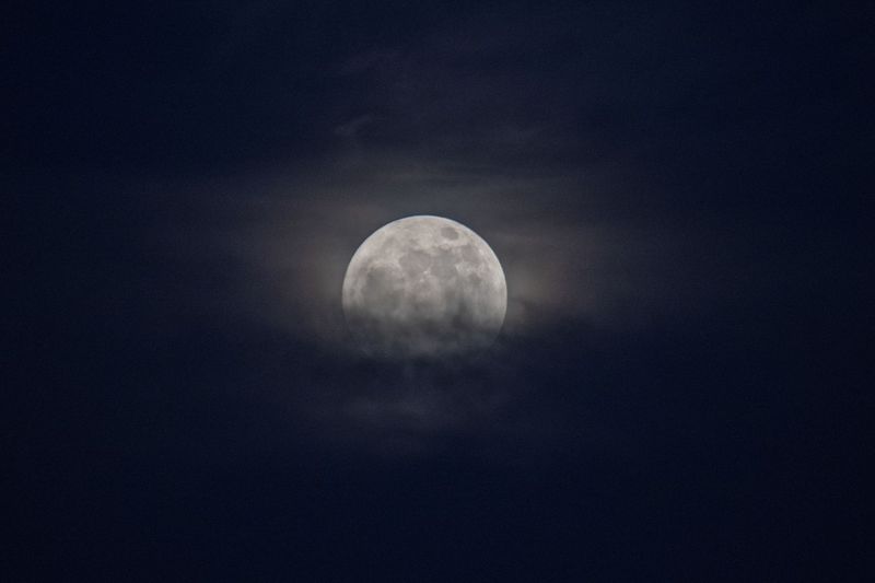 Cum a arătat Superluna, cea mai mare lună plină din 2022