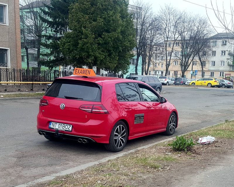 Şcola rutieră preţuri 2022: Cât costă în acest an?