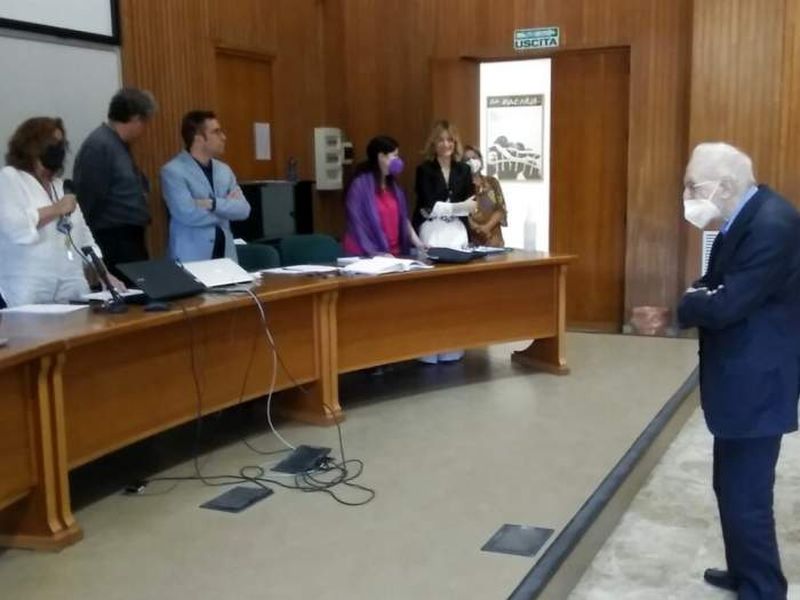 Absolvent la aproape 100 de ani