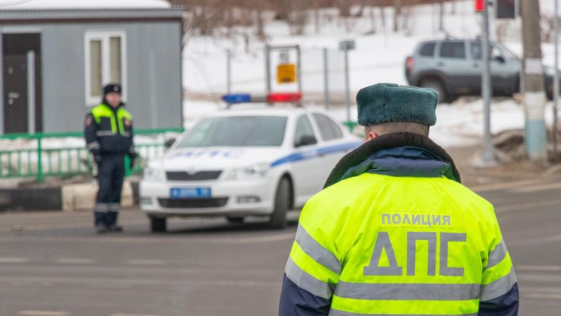 Clasele de sancțiuni &icirc;n Codul Rutier 2022: Ce valoare are punctul de amendă?