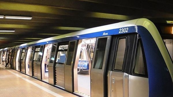 Circulaţia la metroul din București se desfăşoară cu 35 de trenuri în loc de 57! La ce interval sosesc în stații