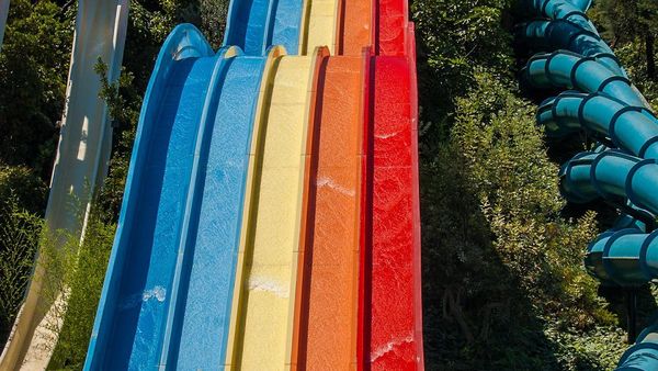 28 august 2022: Ziua waterparkurilor. Cinci parcuri acvatice să te răcoreşte pe caniculă