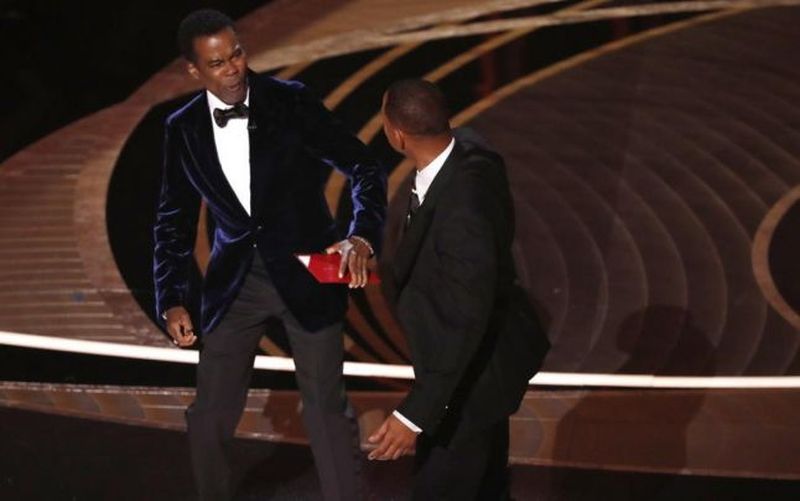 Chris Rock a avut, în sfârșit, o reacție după ce Will Smith l-a lovit la gala Oscar
