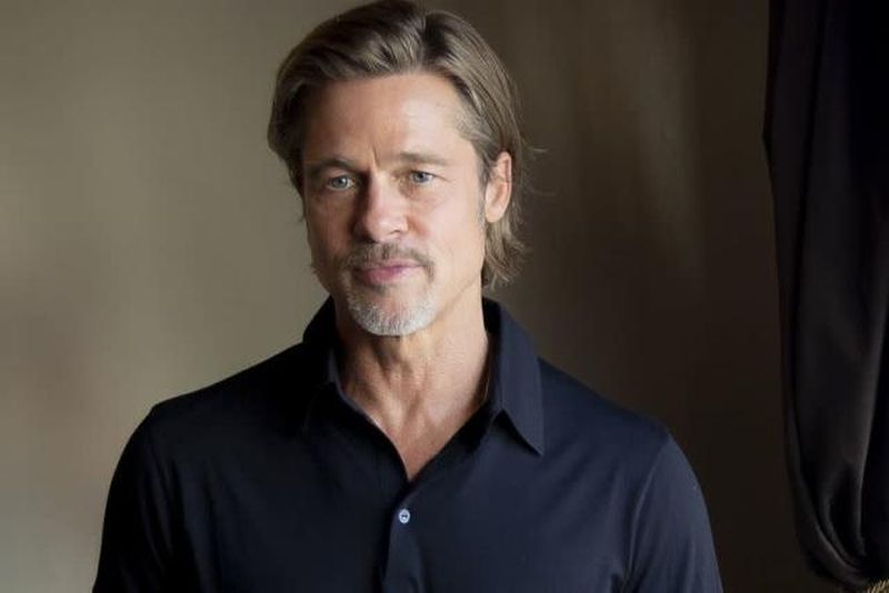 Brad Pitt iubește din nou