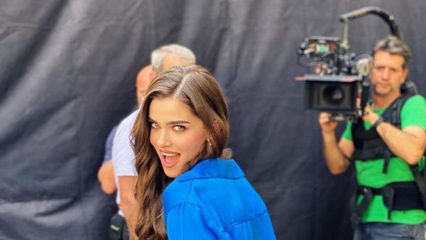 Theo Rose, surprinsă în ipostaze romantice alături de Anghel Damian. Săruturi pătimașe dis de dimineață