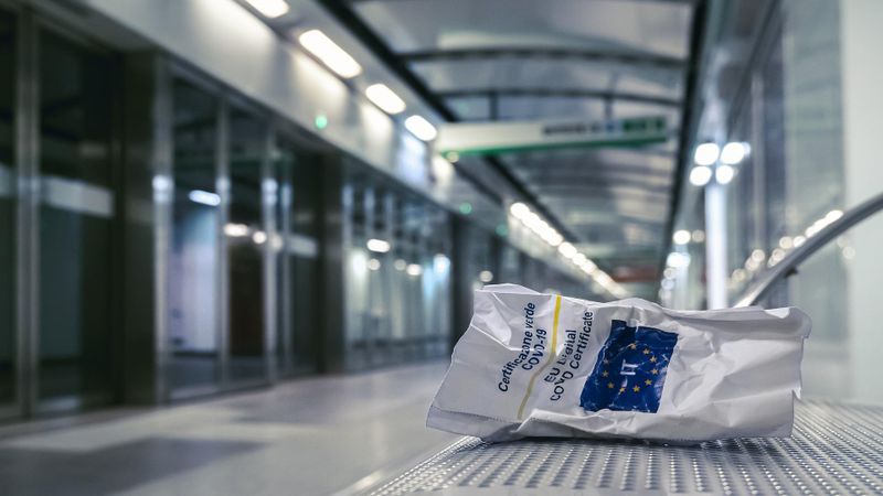 Cum să îţi prelungeşti valabilitatea certificatului COVID-19