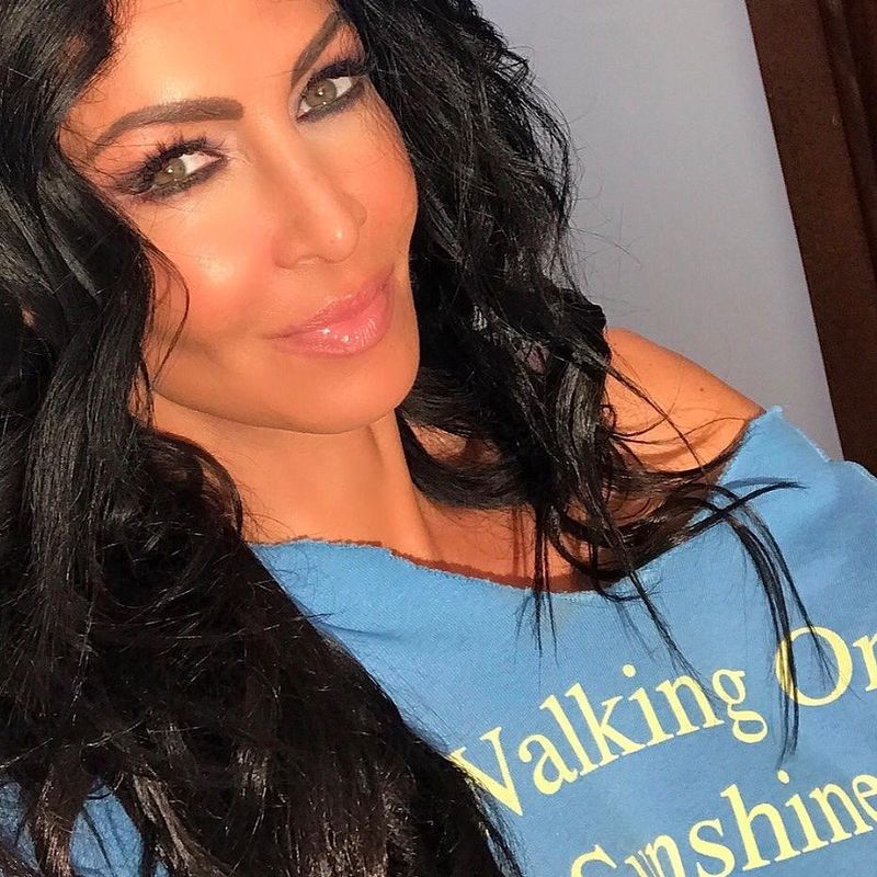 Astăzi este ziua de naştere a Mihaelei Rădulescu